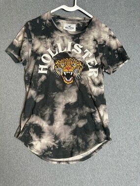 Hollister Washed Brown Crewneck Tee with Embroidered Logo XS Ladies #43S